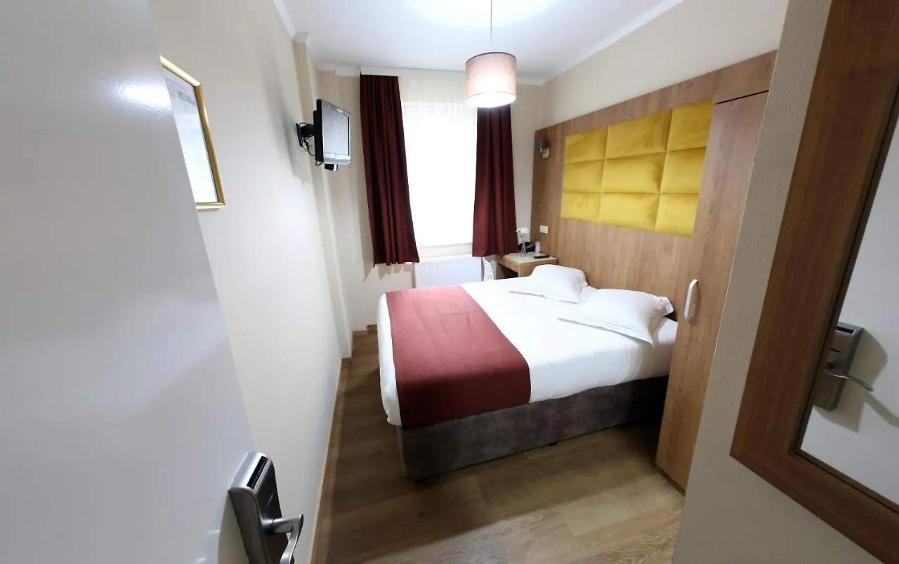 **  Sun Hotel Saint-Gilles Belgium