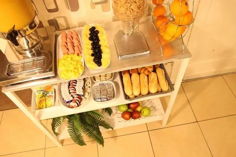 Sun Hotel Saint-Gilles